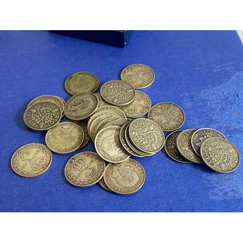 273 - Large quantity of assorted coins including silver threepences, small amount of costume jewellery, wo... 