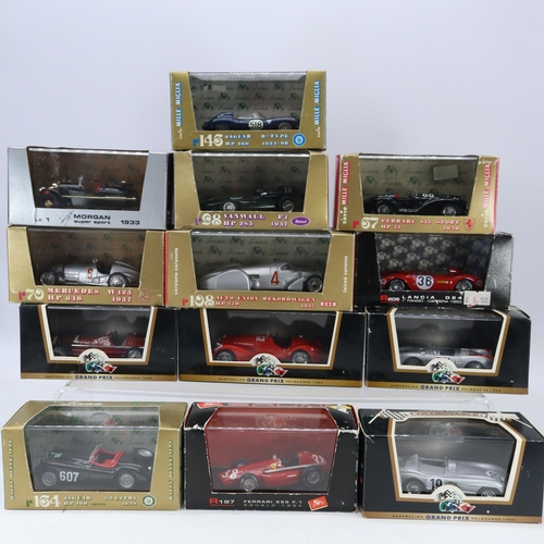 542 - A selection of boxed Brumm diecast diecast vehicles to include 4 Melbourne Grand Prix 1996, R197 Fer... 