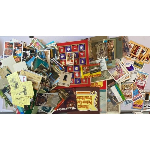 575 - Six albums of assorted vintage and later postcards, mainly printed including tucks, silks, one RP sh... 