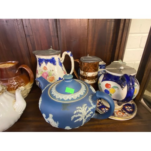 503 - A large selection of dateline ceramics to include Wedgwood Jasperware teapot, Imari Japanese bowl, l... 