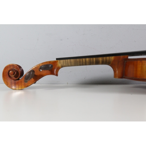 296 - Cased violin, small makers of a lyer mark inside ? Timberville (vendor advises)