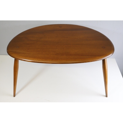 340 - Nest of three Ercol pebble tables