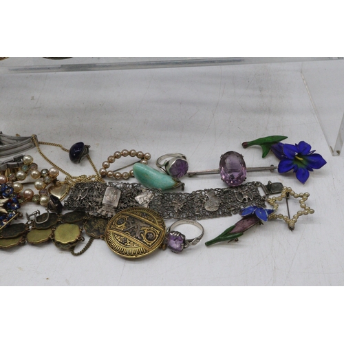 121 - Quantity of assorted costume and other jewellery including a rolled gold pocket watch