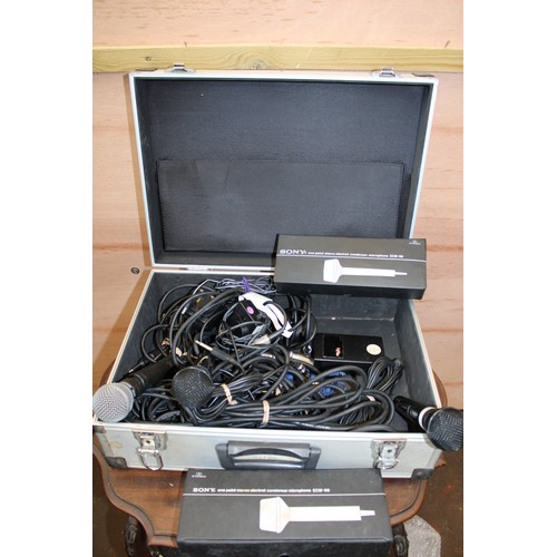 207 - Flight case containing various mics including two Sony ECM99 and cables.