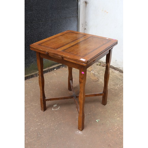 143 - Oak veneer draw leaf table,small proportions measures approx when extended 106cm L x 61cm D x 76cm H