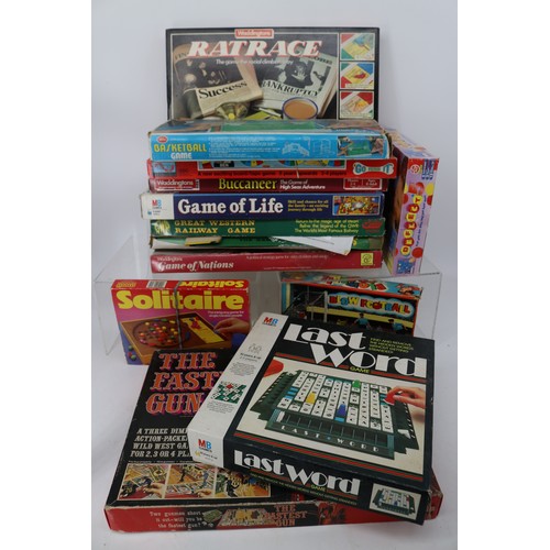 250 - Boxed of assorted games