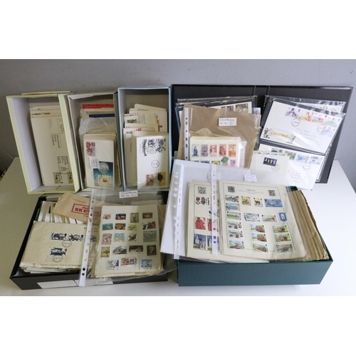 338 - A large quantity of FDC's (first day cover) stamps