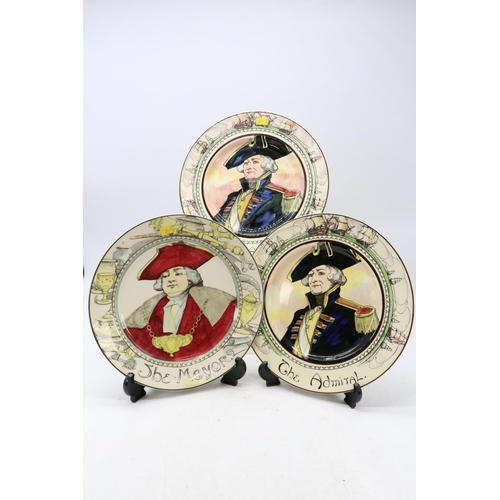 512 - 9 Royal Doulton plates to include two the Parson D6280, two The Square D6284, two The Admiral D6278 ... 