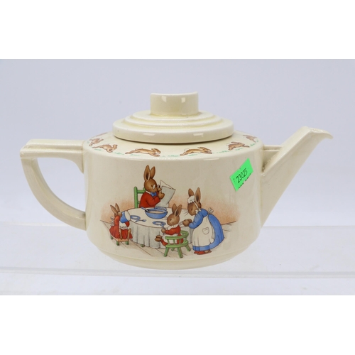 360a - Royal Doulton Bunnykins teapot (Barbara Vernon) noted crazing to the lid