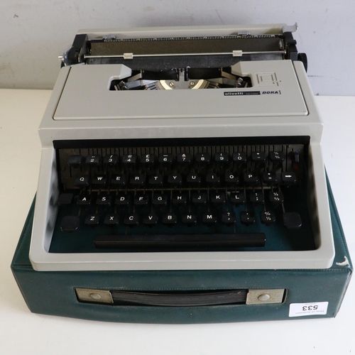 533 - Olivetti Dora vintage typewriter cased