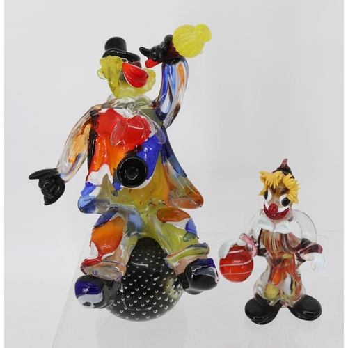 48 - A pair of Murano clowns, one signed Badioli M. for Mario Badioli. The larger measures approx' 33cm t... 