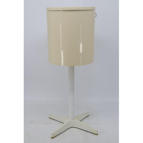 300 - A 1973 vanity barrel by Bremshey, Germany in cream plastic. One interior section is missing.