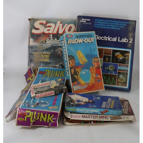 397 - A large selection of vintage board games, some boxes have tears and are dusty. (Contents unchecked f... 