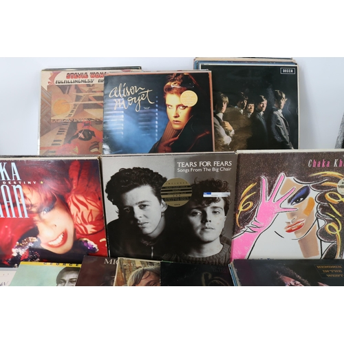 425 - A good selection of LPs and singles, mainly 70s-80s.