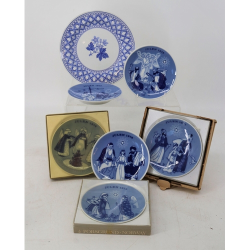 430 - A Selection of ceramics to include Denby, Poole, Spode, Wedgwood together with a selection of collec... 