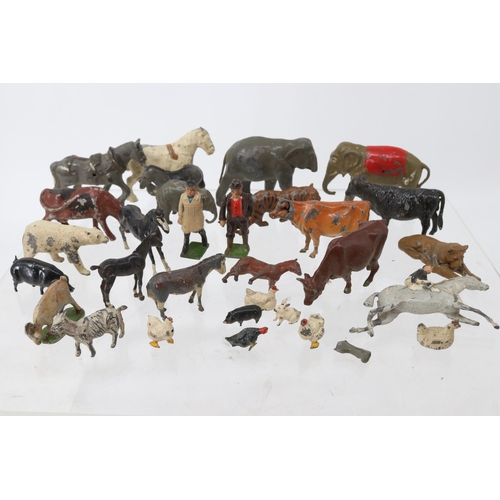 487 - A group of vintage lead toys including some Britains. Some limbs missing on some - inspect.