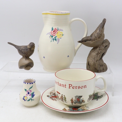 249 - A good selection of Poole Pottery LE pattern, two Poole Pottery birds (both with damaged beaks), Poo... 