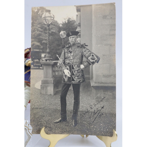 211 - A Nevile R. Wilkinson Ulster King of Arms signed black and white photograph together with a porcelai... 