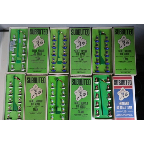 335 - A large selection of vintage Subbuteo football teams in original packaging (nos 5,7,101,21,156,154,4... 