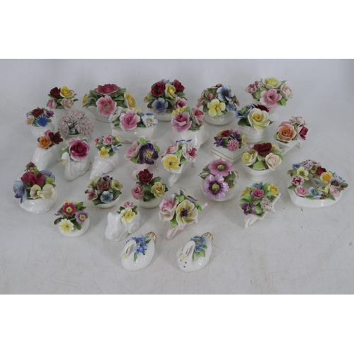 53 - Selection of trinket pots, ornaments, pin pots to include Royal Albert Old Country Roses, Coalport, ... 