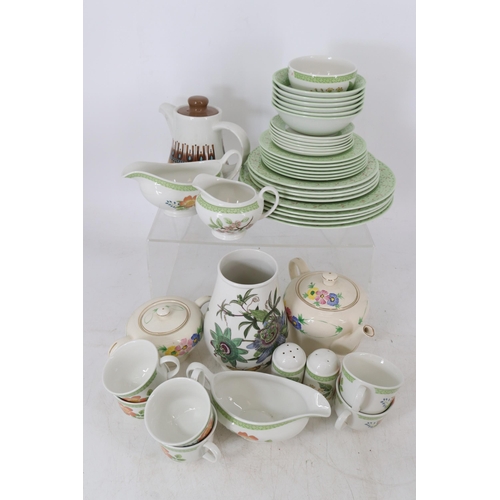 75 - A part Royal Doulton tea service, other decorative ceramics etc