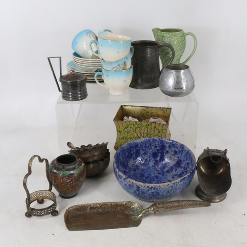 366 - A good selection of vintage items; tins, dressing table set, ceramics etc..