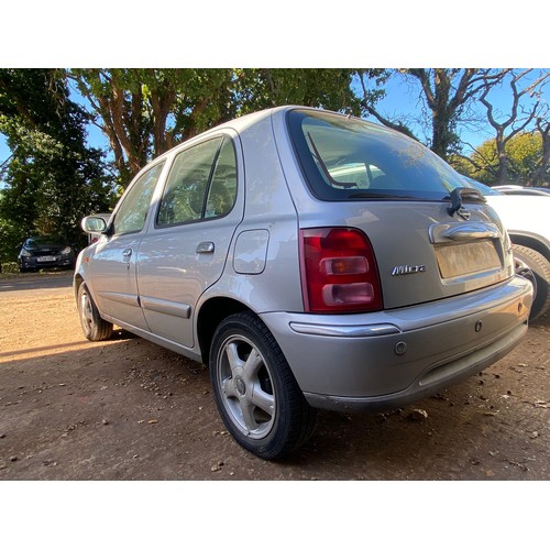 1 - Nissan Micra 2001 car,two keys,no paper work,no V5. (running at time of delivery, may need a new bat... 