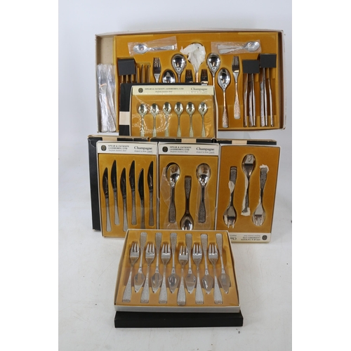 205 - Spear and Jackson boxed cutlery sets, to include Tea spoons, fish knives and forks, desert spoons, p... 