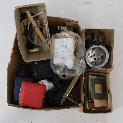 486 - Assorted wristwatch and clock spares