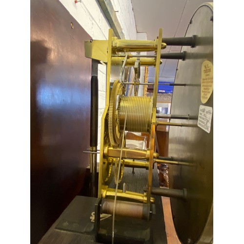 1A - Good quality 19th century mahogany cased regulator timepiece, with glazed pendulum door, the square ... 