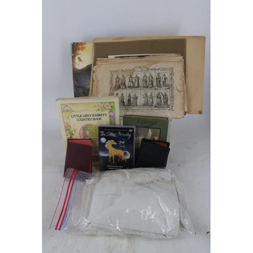 93 - Quantity of Drakes Voyages etchings together with a selection of assorted table linen, RHS medal and... 