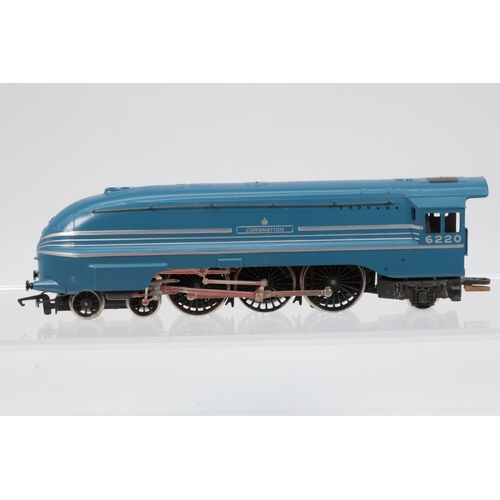 158 - Hornby 00 gauge Coronation Class 6220