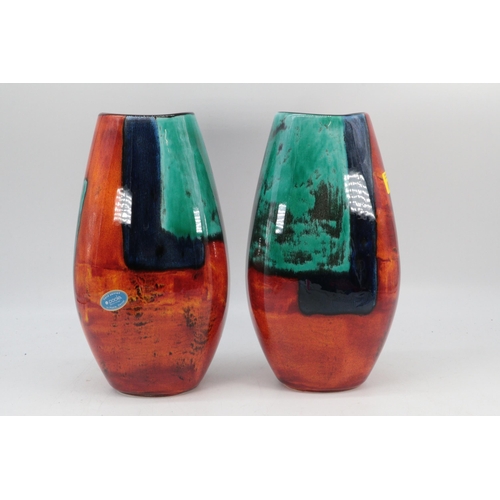 303 - A pair of gemstones Manhattan vases and a large 26cm purse vase