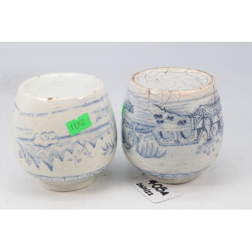 405A - Pair of small Chinese ginger jar bases. approx 9.5cms