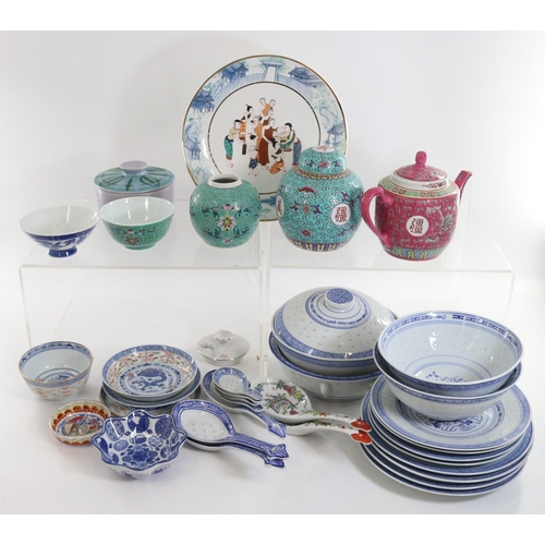 149 - A quantity of assorted Oriental ceramics, bowls, tablewear etc crates not included