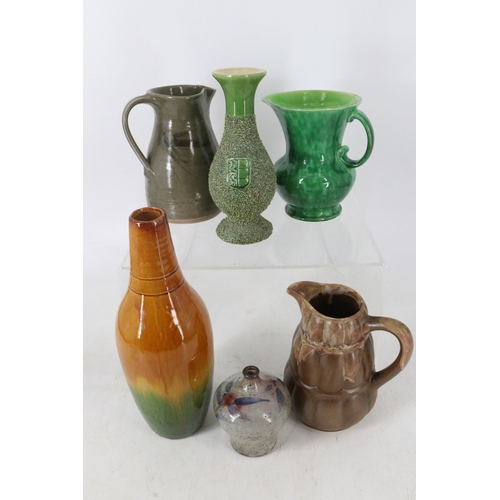 284 - Selection of vases