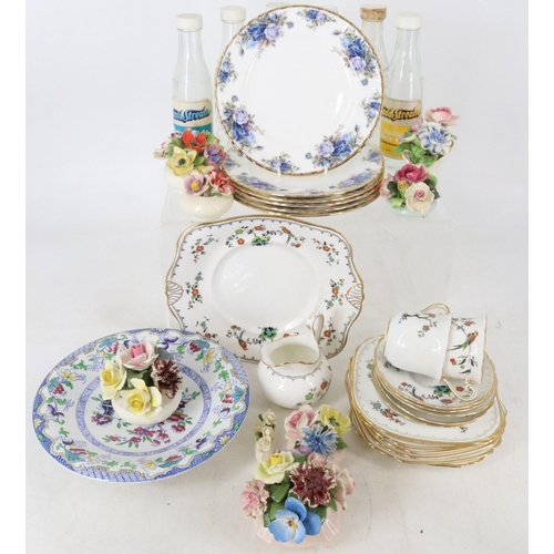 286 - Six Royal Albert Moonlight rose plates together with a boxed 27 piece punch set, table lamp (trade/s... 