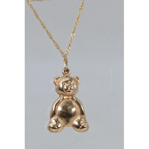 114 - 9ct gold teddy bear terminal necklace