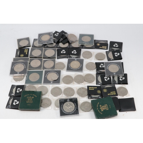 223A - A large quantity of commemorative crowns including two festival of Britain coins