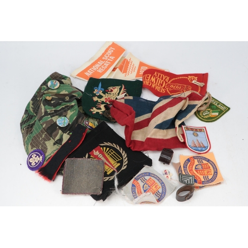 274F - A large girl guides patch (approx. 25cm wide) together with pennants, patches. badges all sorts