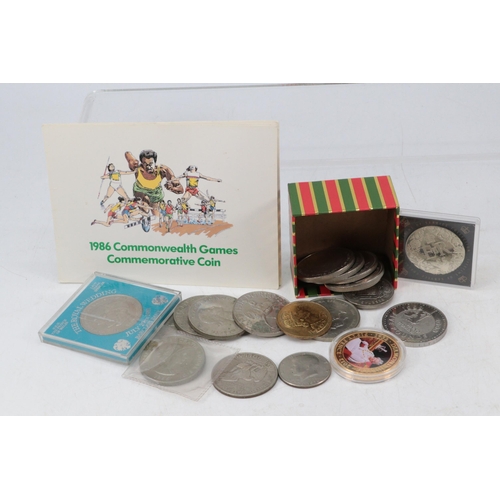 294A - A selection of commemorative coins to include 1986 £2, £5 coins etc