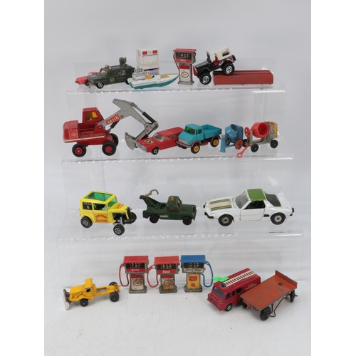 526 - Large quantity of assorted Matchbox and other diecast mostly playworn