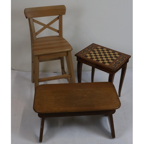 364 - Contemporary childs chair together with an small oak side table and contemporary games board.