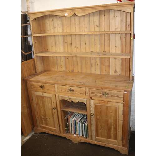 78 - Pine welsh dresser measures approx 147cm w x 44cm d x 182cm h