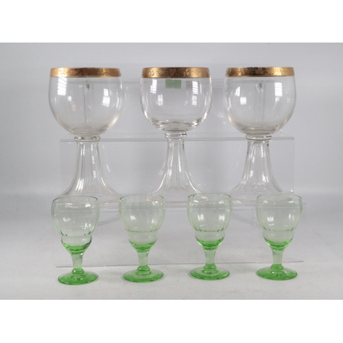 300 - A selection of assorted glassware