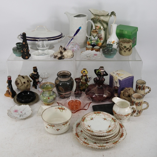 352 - Assorted ornaments, glassware, tea and dinner ware etc