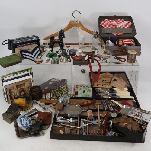 408 - Assortment of curio and collectables to include Pedigree picnic set, coins, postcards, pen knives et... 