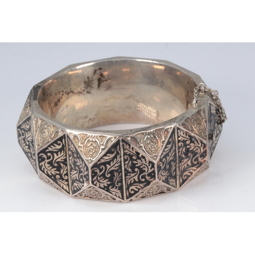 163 - A portuguese silver bracelet