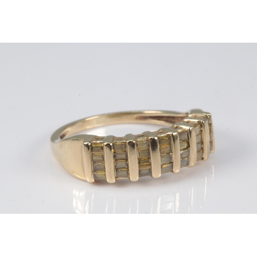 182 - An 18ct gold and diamond ring (approx. 3g)