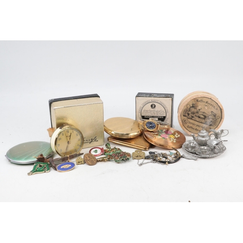 71 - A small quantity of curios to include compacts, miniature café service dolls house, costume jeweller... 